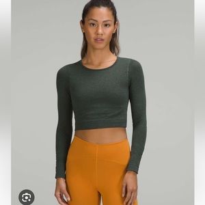 Lululemon Ebb to Street